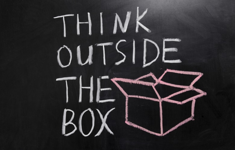 FCSS - Text: think outside the box